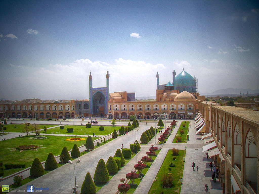 http://img04.deviantart.net/592e/i/2013/026/1/0/naqsh_e_jahan_square__esfahan_by_meysam_mahmoodi-d5ssn3s.jpg